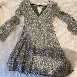 Hollister long sleeve dress